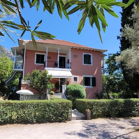 Villa Petros Nidhrion Exteriör bild