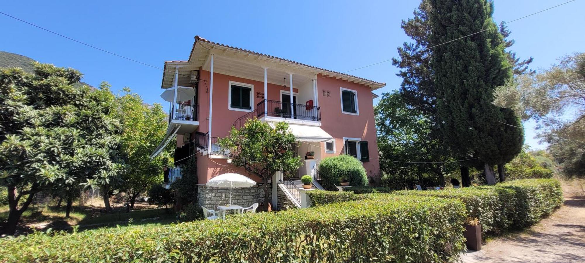 Villa Petros Nidhrion Exteriör bild