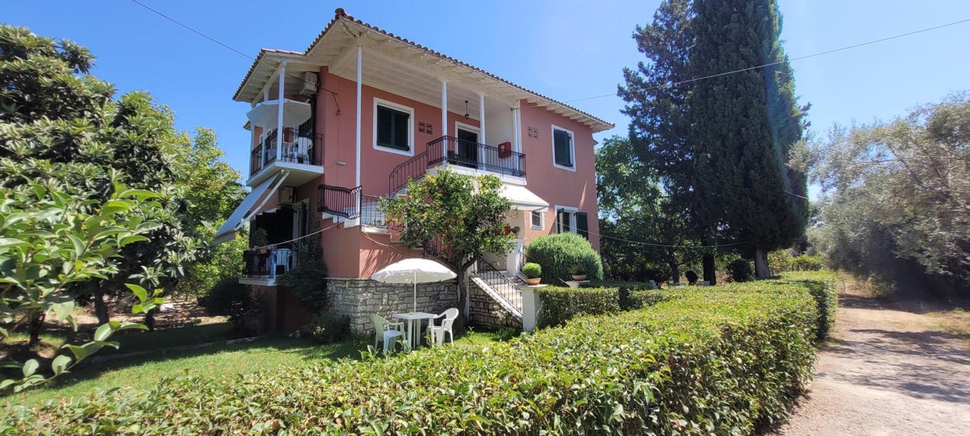 Villa Petros Nidhrion Exteriör bild