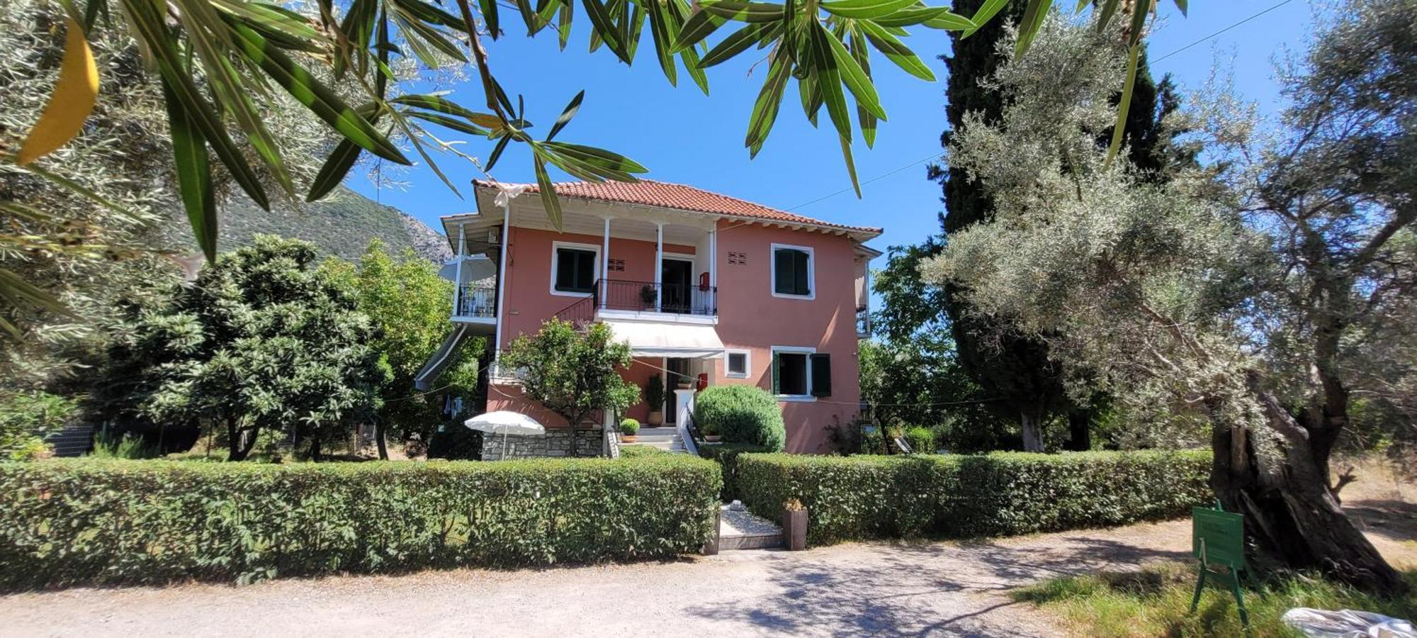 Villa Petros Nidhrion Exteriör bild